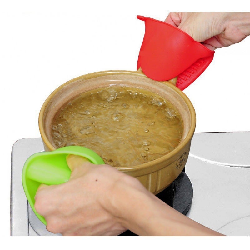 Thickened kitchen heat insulation clip silicone heat insulation gloves high temperature resistant casserole anti-scald clip baking oven microwave oven Bowl Green - Image 4