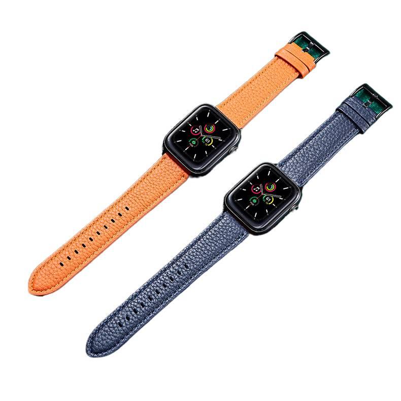 سوار ساعة ذكية باللون أخضر قابل للتعديل سوار جلدي كلاسيكي متوافق مع Apple Watch 38/40/41/42/44/45/49mm بملاءمة قابلة للتعديل وحزام بديل - Image 1