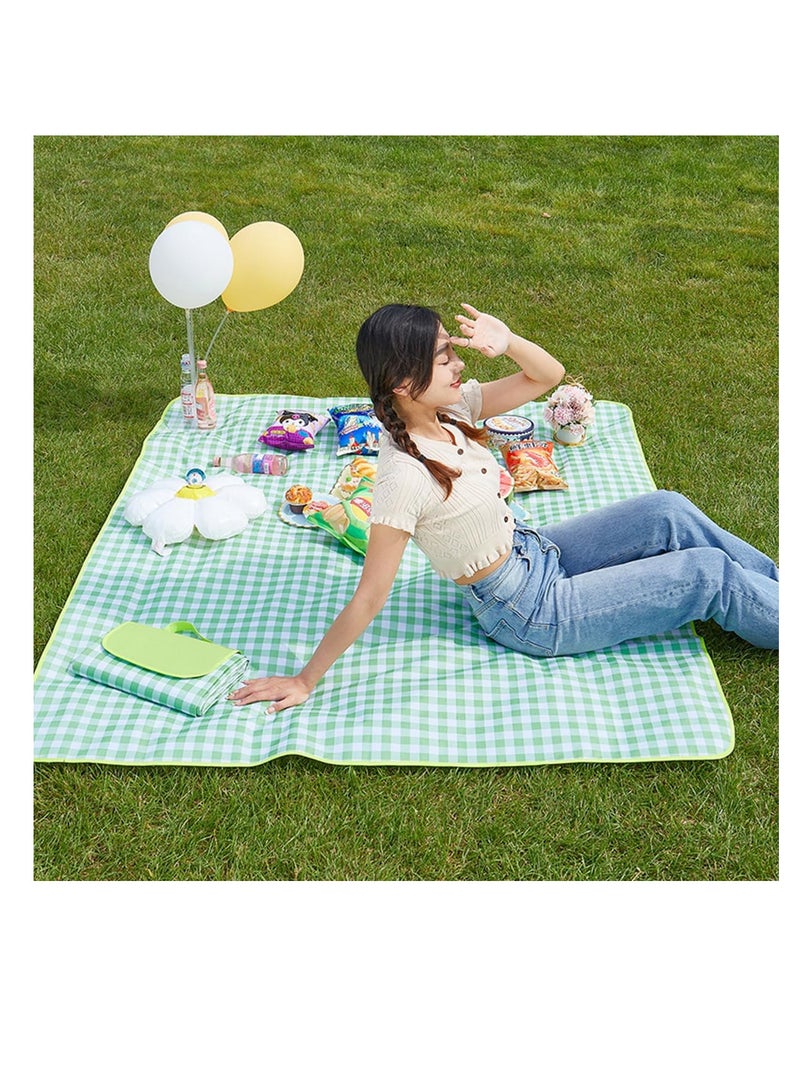 ECVV بطانية تخييم ECVV: متينة ومقاومة للماء وقابلة للطي - 190 × 200 سم للسفر والنزهات ومغامرات التخييم (أخضر) - Image 2