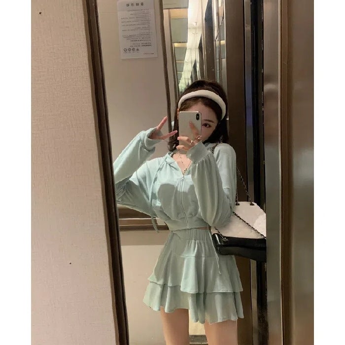 Korean Style Elegant Long Sleeve Coat High Waist Short Skirt 2025 Early Autumn Fashion New Western Style Sports Casual Set Black suit - Image 2