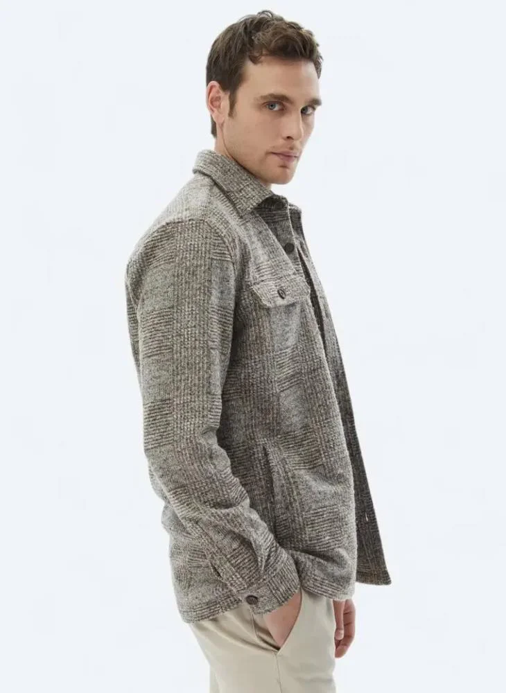 كيب قميص بني