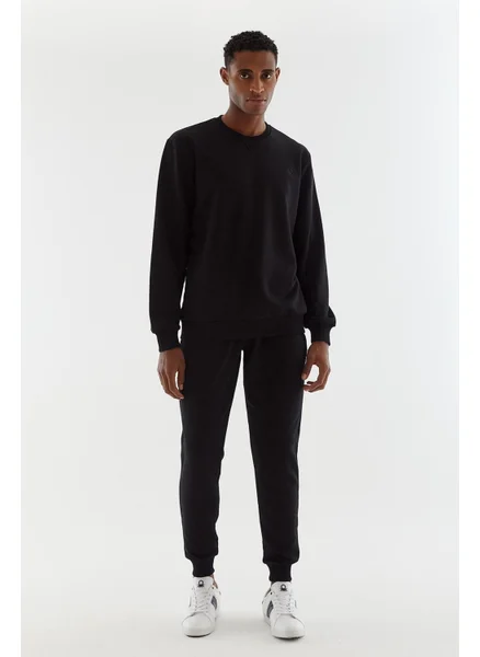 يونايتد كولورز أوف بينتيون Men's Jogger Pants