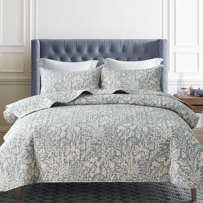 BLUISH GREY BOTANICAL QUILT SET QUEEN SIZE 3PCS BLUISH GREY PRINTED WITH BEIGE LEAVES PATTERN ALL SEASON LIGHTWEIGHT BEDSPREAD COVERLET SETSQUEEN 90X96BEIGE BOTANICAL