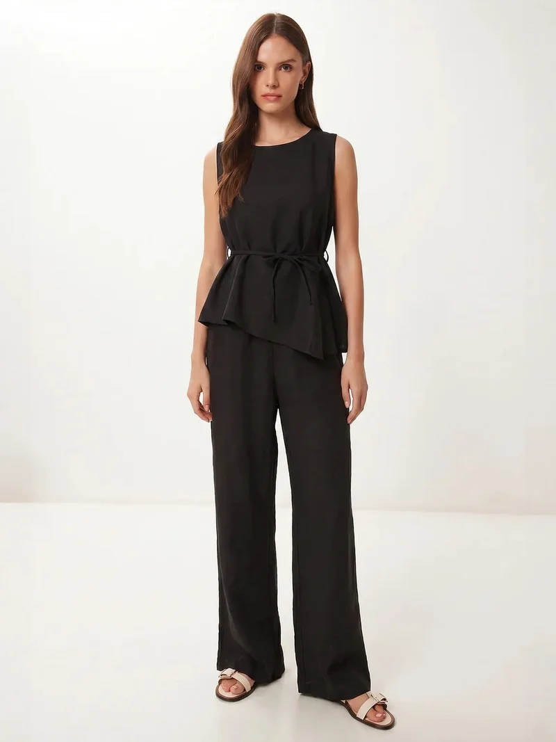 السعادة في إسطنبول ISTANBUL Sleeveless Blouse And Wide-leg Trouser Coord