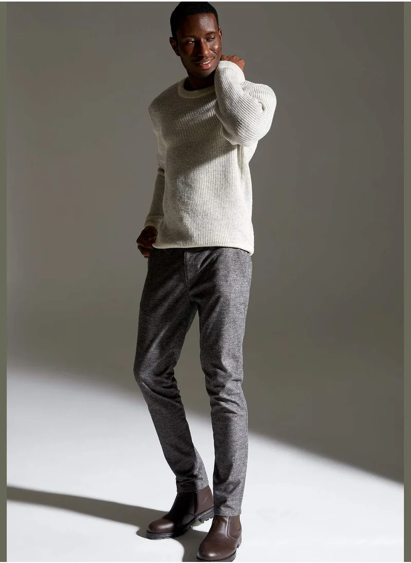 ديفاكتو Man Woven Trousers