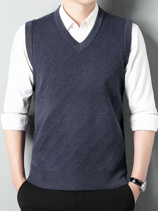 2023 mens autumn and winter New Fashion vest woolen sweater bright warm sweater mens wool flower version V-neck back Khaki - Image 5