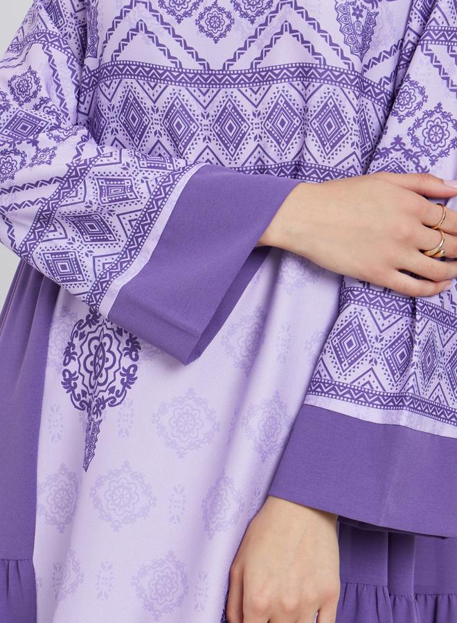 تايك تو جلابية بنفسجية مطبوعة برسومات بطبقات متعددة - Image 3