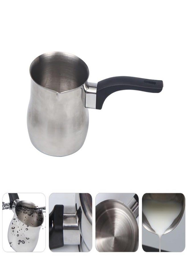 Hoement Milk Frothing Pitcher 22Oz Stainless Steel Espresso Steaming Jug with Ergonomic Handle for Latte Art Home Coffee Brewing and Milk Frothing Cylinder - Image 5