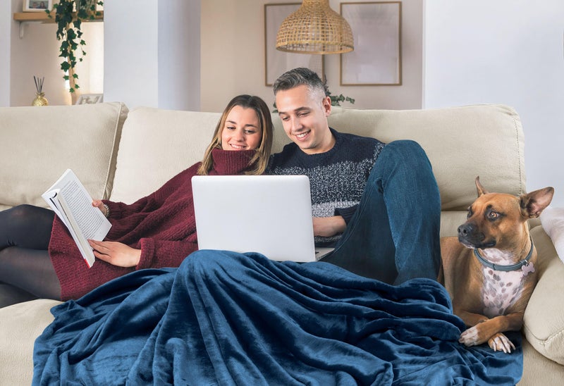 Utopia Bedding Fleece Blanket Queen Size Royal Blue 300GSM Luxury Fuzzy Soft Anti-Static Microfiber Bed Blanket (90x90 Inch) - Image 5