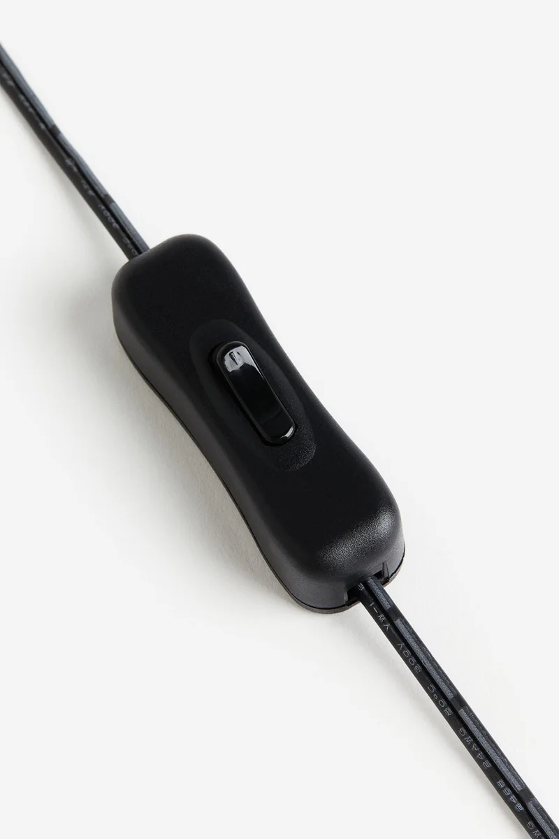 اتش اند ام مصباح طاولة مصنوع من الورق المقوى