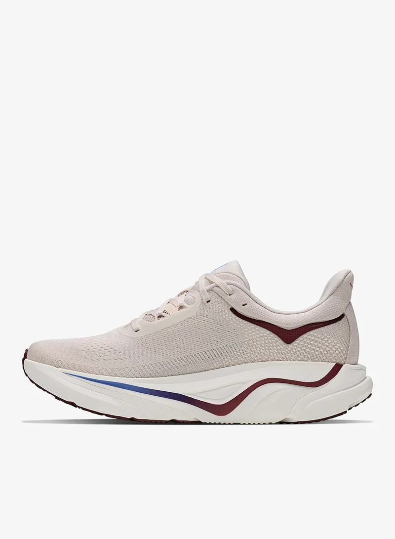 Hoka Arahi 9