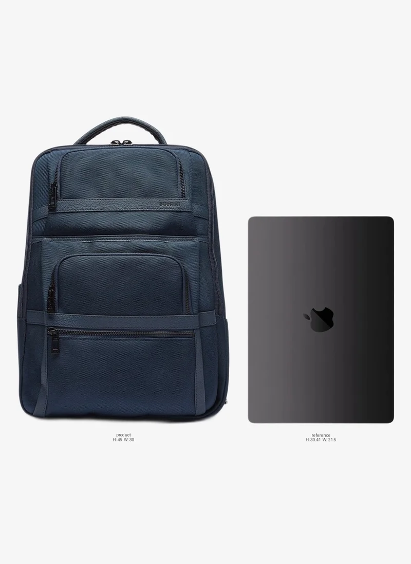 Duchini Textured Backpack with Zip Closure