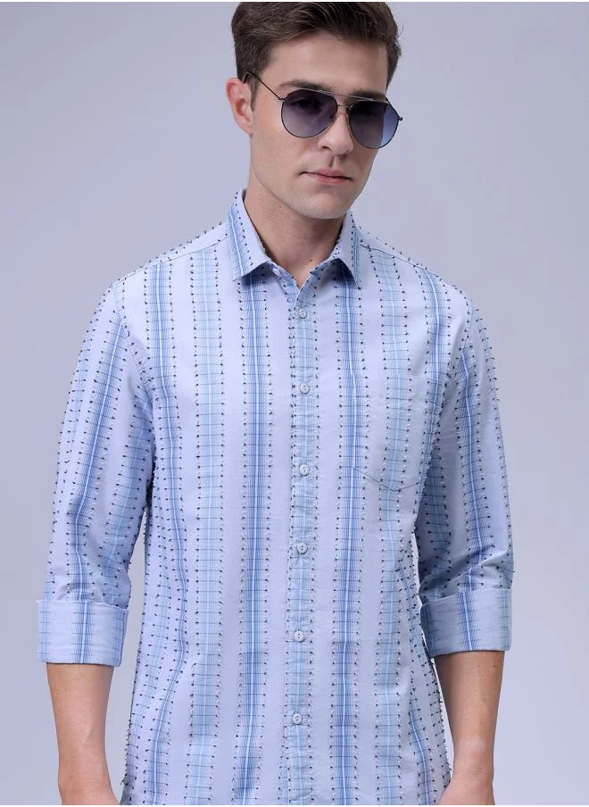 The Indian Garage Co Men Slim Fit Textured Striped Full Sleeves Cutaway Collar Casual Shirt
