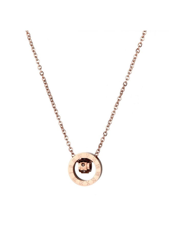 Goolsky قلادة مزدوجة من الفولاذ التيتانيوم باللون الوردي الذهبي - تصميم الأرقام الرومانية، أسلوب متعدد الطبقات، للارتداء اليومي/هدية رومانسية، عصرية 2025 - Image 1