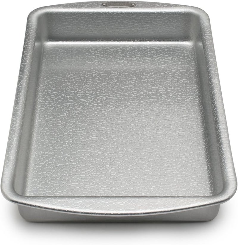 Doughmakers 40056 مجموعة أواني الخبز التجارية عالية الجودة، مجموعة من 3 صواني خبز، 10 × 15 صينية، 9 × 13 صينية، 9 بوصة دائرية، فضي، كبير - Image 3