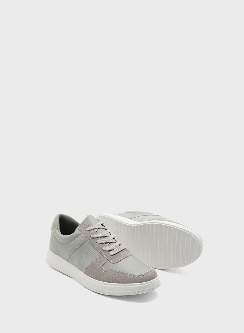 Seventy Five Casual Lifestyle Sneakers