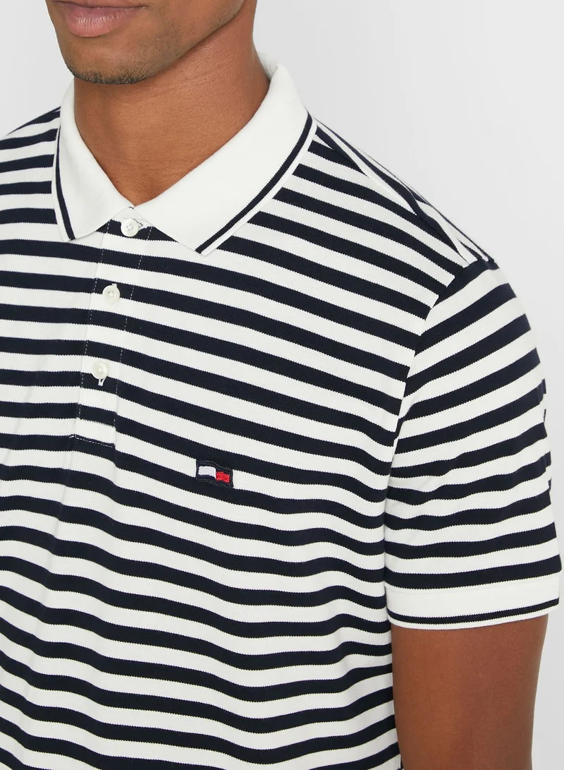TOMMY HILFIGER Men'S Wavy Flag Stripe Regular Polo T-Shirt