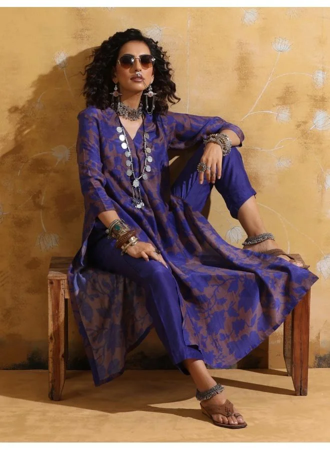 ترو برونز trueBrowns Purple Jaal Print Muslin Silk Straight Kurta Set