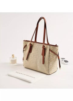 Tommy Hilfiger Plus Tommy Hilfiger Tote Bag  - Image 2