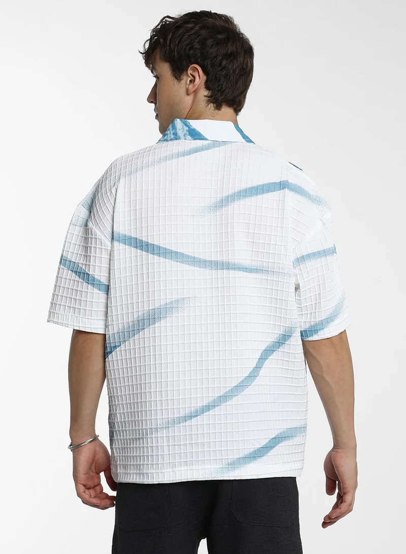 Campus Sutra Men's Sky Blue Chalk White Stroked Waffle Oversized Shirt