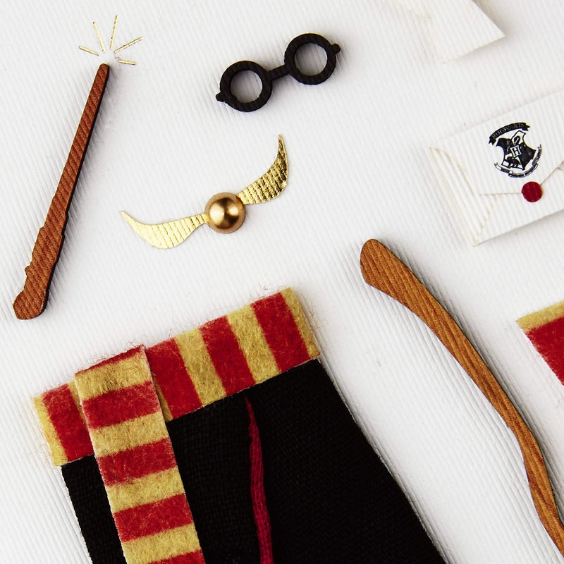 Hallmark Signature Harry Potter Birthday Card (Favorite Things) - Image 4
