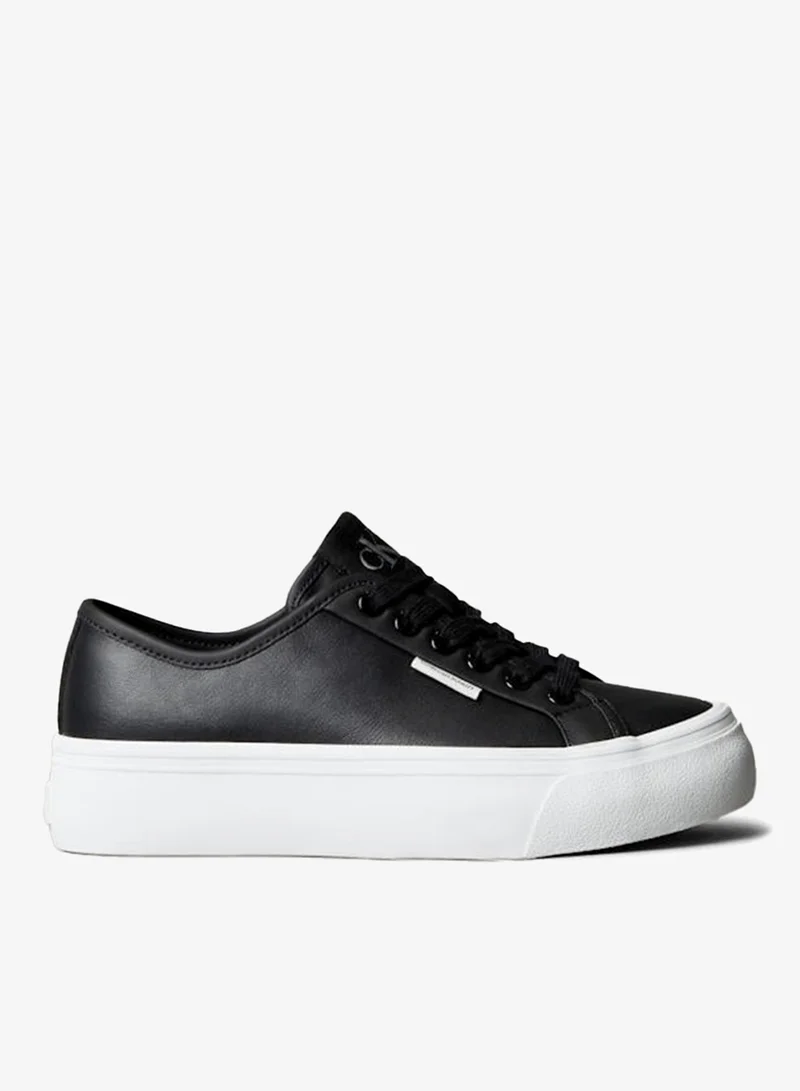 Casual Low Top Sneakers