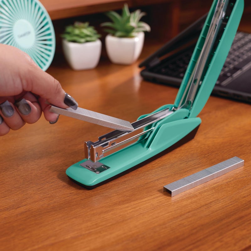 Swingline Stapler, 20 Sheet Capacity, 545 Desktop Stapler, Spring Green (S7054514) - Image 5