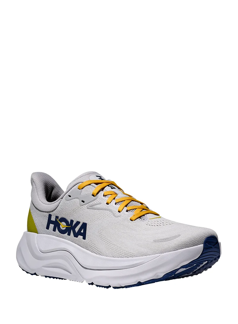 Hoka Arahi 8