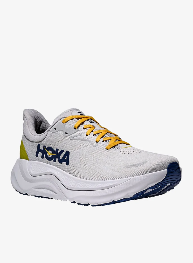 Hoka Arahi 8