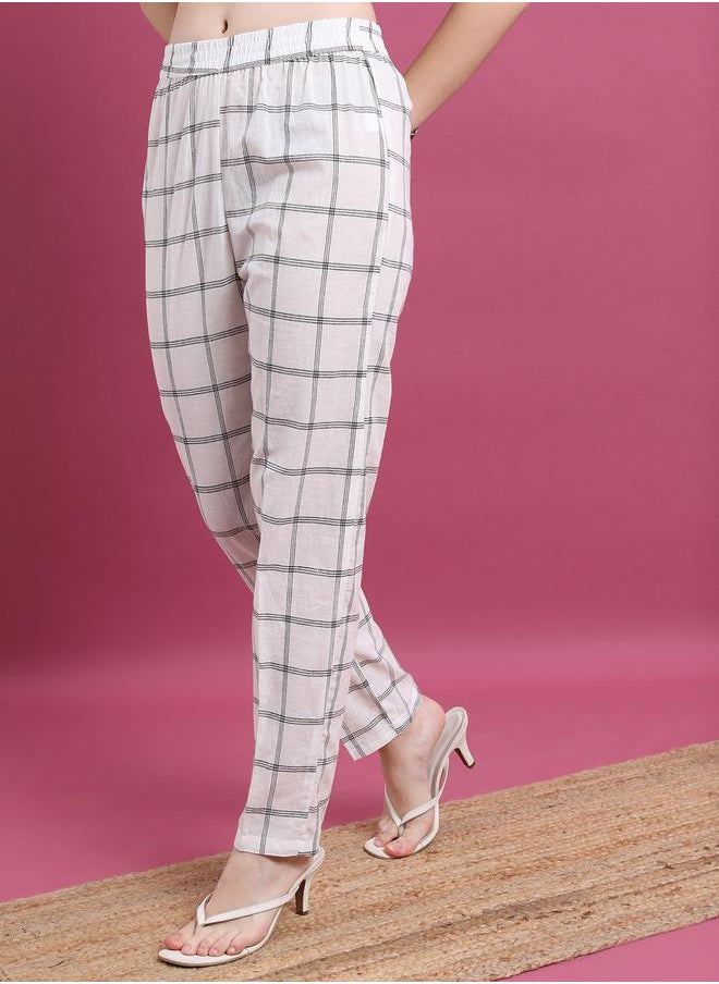 Vishudh - Women Multi-Colored Checked Stright Pant by Styli - Image 1