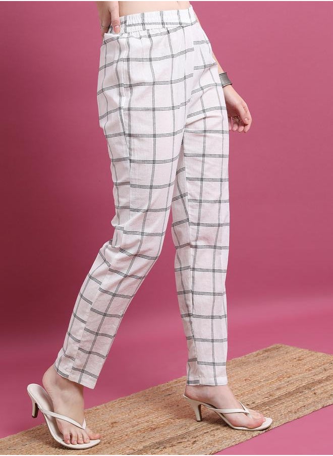 Vishudh - Women Multi-Colored Checked Stright Pant by Styli - Image 1