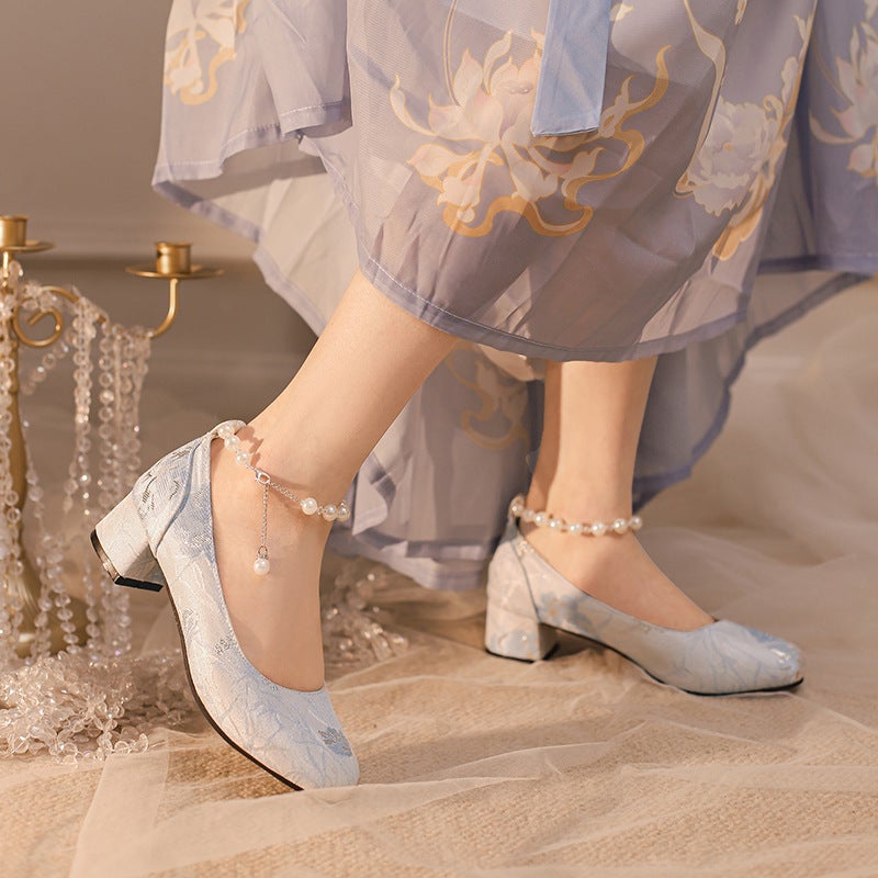 In Spring 2024 National Tide Antique Cheongsam 33-43 Satin New National Style Hanfu Shallow Mouth Single Shoes - Image 2