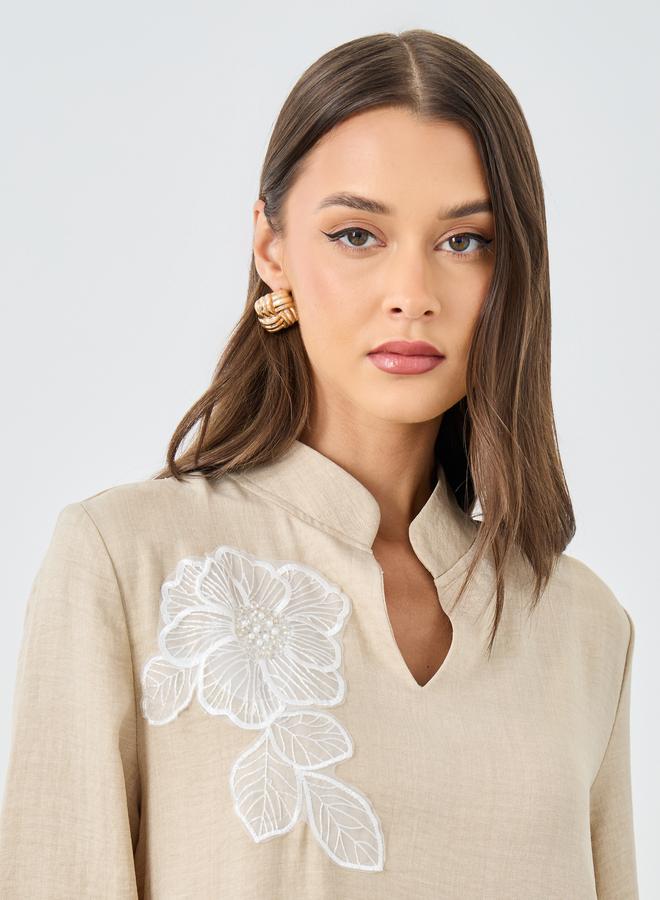 Styli Women Beige Collared Jalabiya with Floral Patch - Image 4