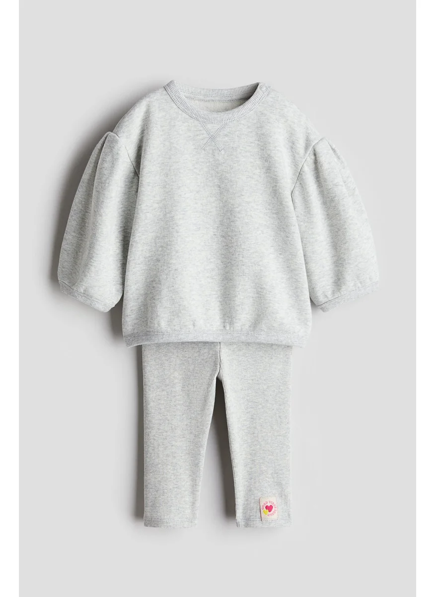 H&M 2-Piece Sweatshirt And Leggings Set