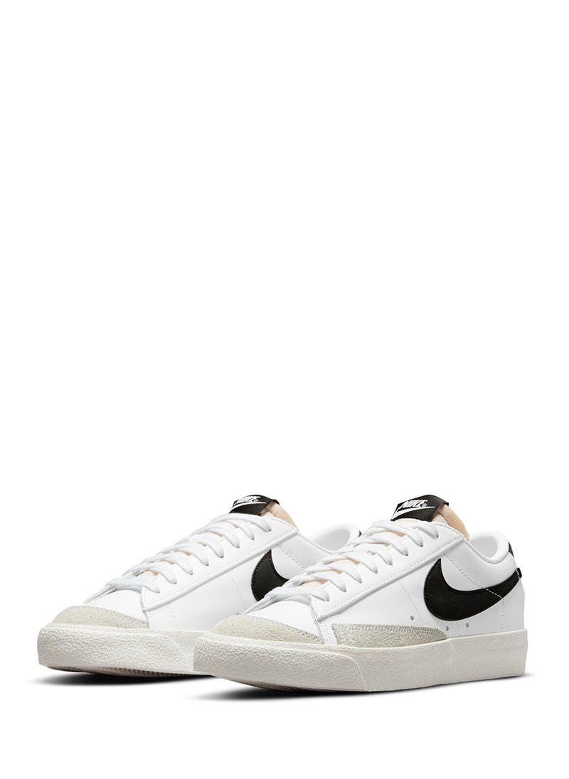 Nike - Blazer Low '77 - Image 1