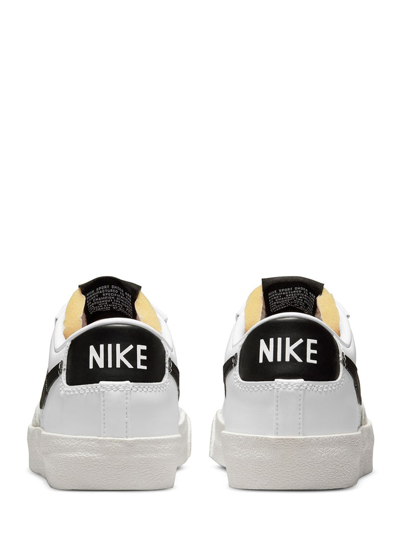 Nike - Blazer Low '77 - Image 1