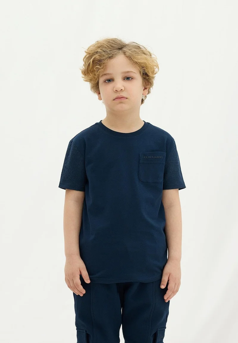 SHORT SLEEVE TEE 402