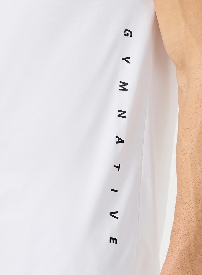 Styli Texture Regular Fit Training T-Shirt and Shorts set  - Image 3