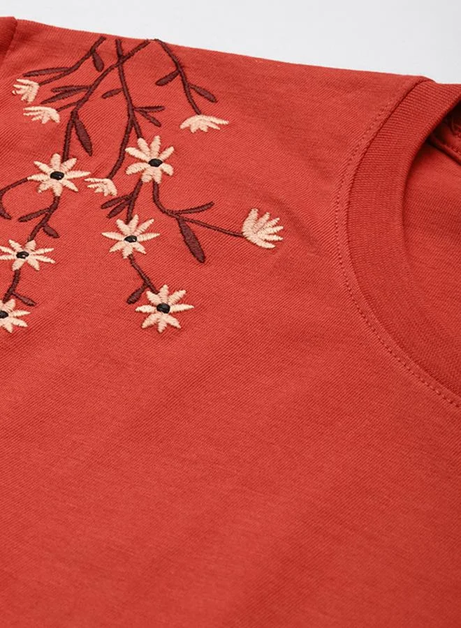 Dillinger Women Boxy Embroidery Crew Neck T-Shirt