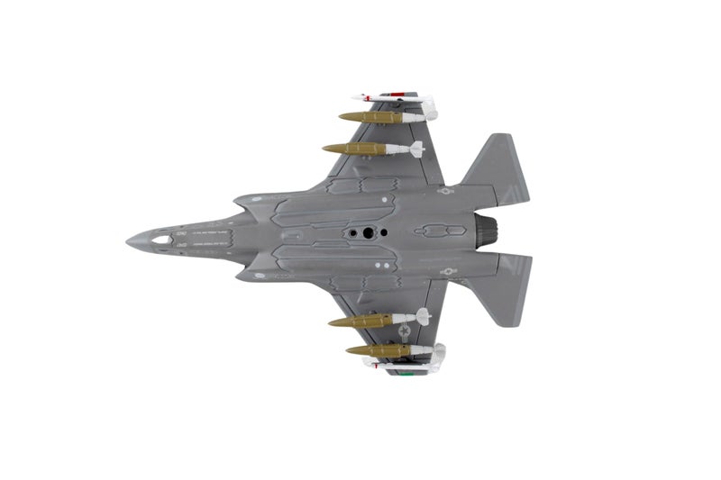 Daron F-35Â® Lightning IIÂ® USAF AF08-0747 Die-Cast Model â€“ 1:144 Scale Stealth Multi-Role Fighter Replica with Display Stand, Highly Detailed, 4.1â€ Length x 2.8â€ Wingspan, Adult Collectible Ages 14+ - Image 4