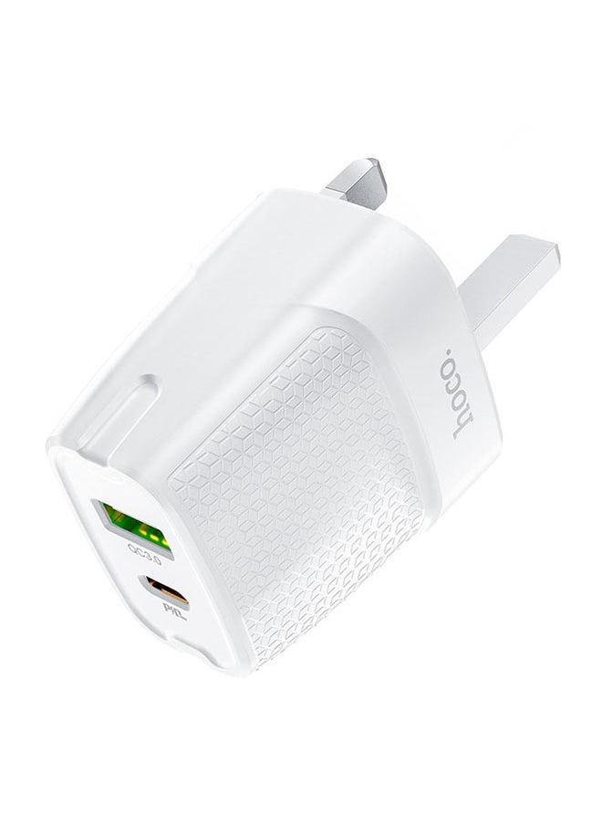 hoco. Wall charger C85B Bright PD20W + QC3.0 UK plug(White 2Pcs)  - Image 2