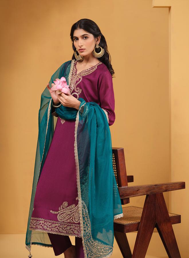 ISHIN Women's Purple Silk Blend Embellished Tunic Upperwear Calf Length Palazzo Bottomwear Straight Fit 3 Peice Kurta Set - Image 3