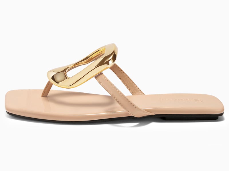 Coutgo Womens Flat Sandals Dress Slide Sandals Thong Summer Beach Shoes with Metal Decorationn,Nude,size 10 - Image 4