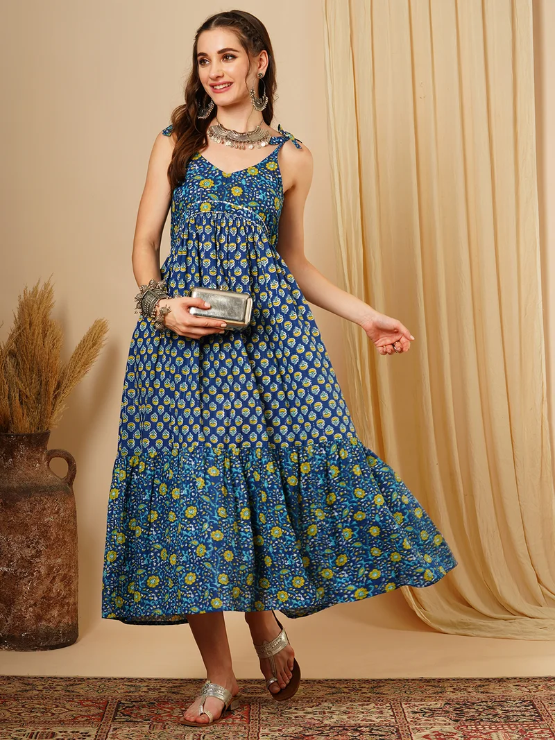 جلو باص Globus Women Floral Printed Maxi Ethnic Dresses