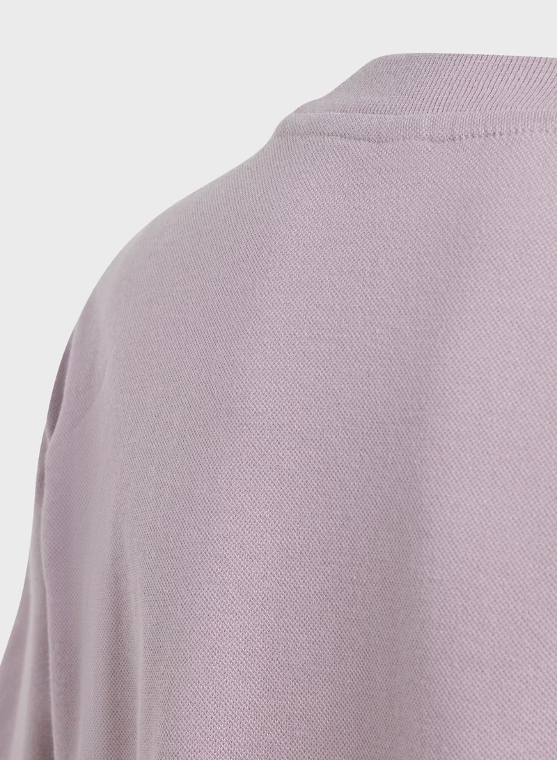 adidas تيشيرت مزين بشعار العلامة التجارية للأطفال