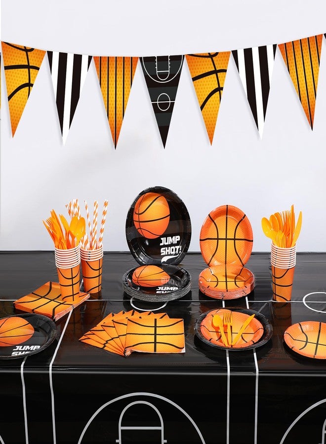 FillTouch مجموعة فيل تاتش المكونة من 195 قطعة من لوازم حفلات كرة السلة، تشمل مفارش طاولات ورقية، وأطباق ورقية، وأكواب، ومناديل، وشوك بلاستيكية، وسكاكين، وملاعق، ولافتة، تكفي لـ 24 ضيفًا، زينة حفلات أعياد الميلاد الرياضية. - Image 3