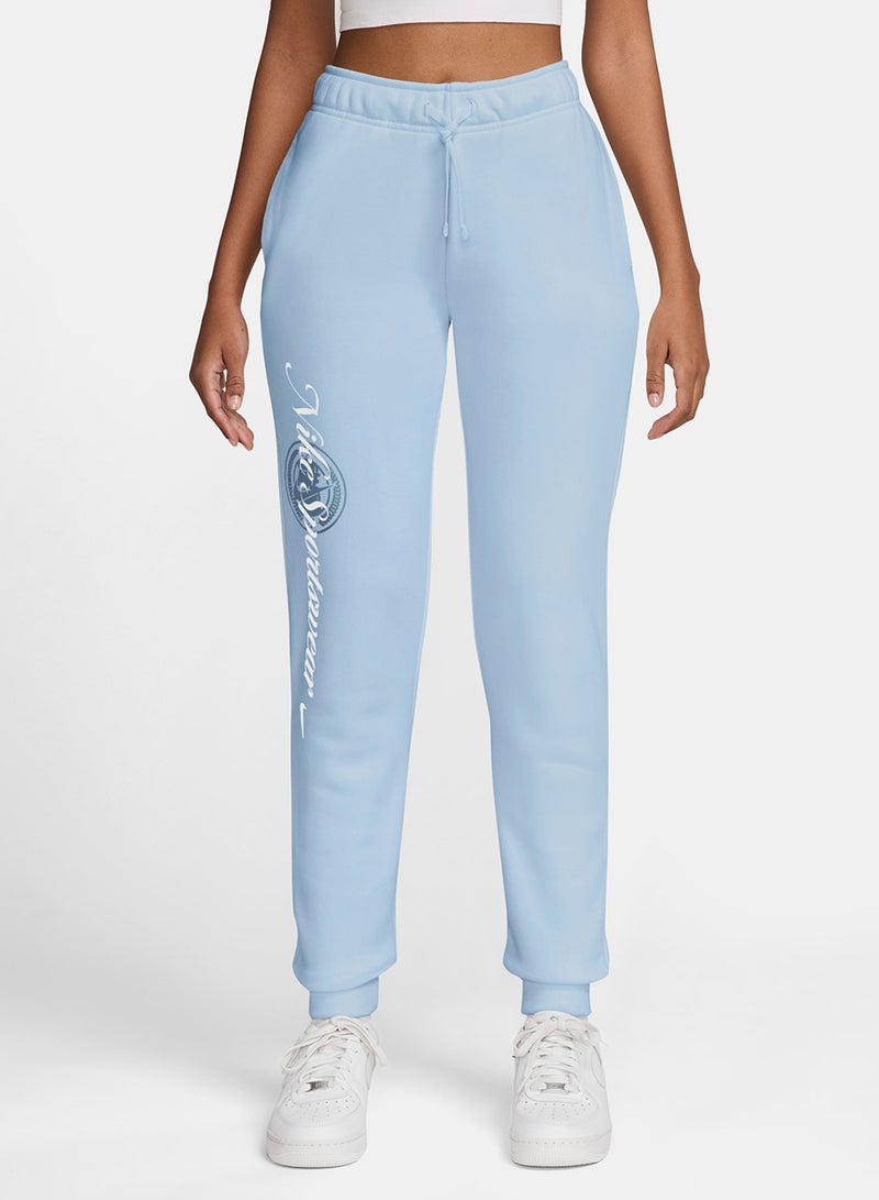 نايكي سروال رياضي برسومات من صوف إن إس دبليو كلوب - Image 1