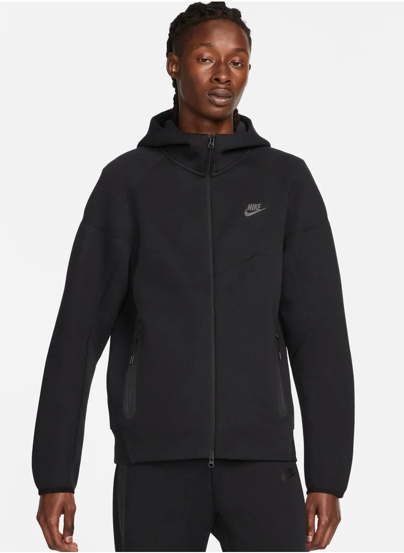 Nike Essential Tech Fleece Hoodie