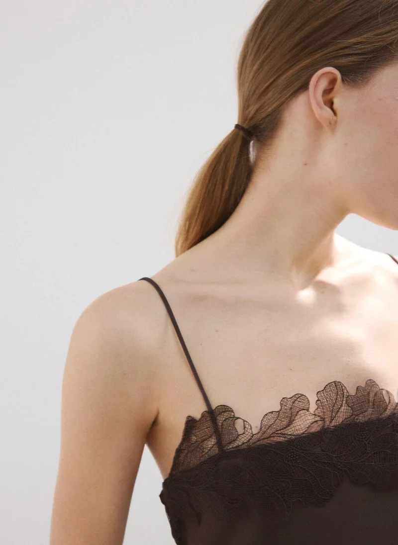 مانجو Lace trim top