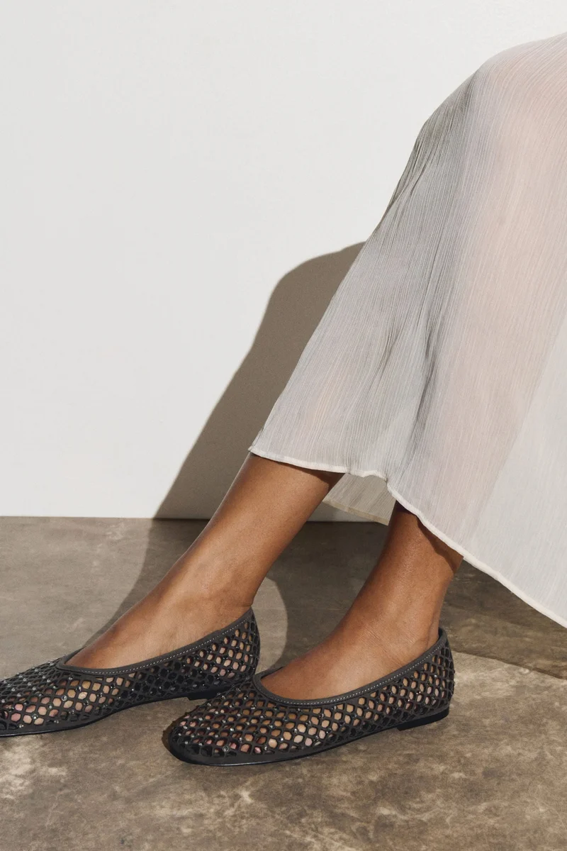 H&M Rhinestone-embellished ballet flats